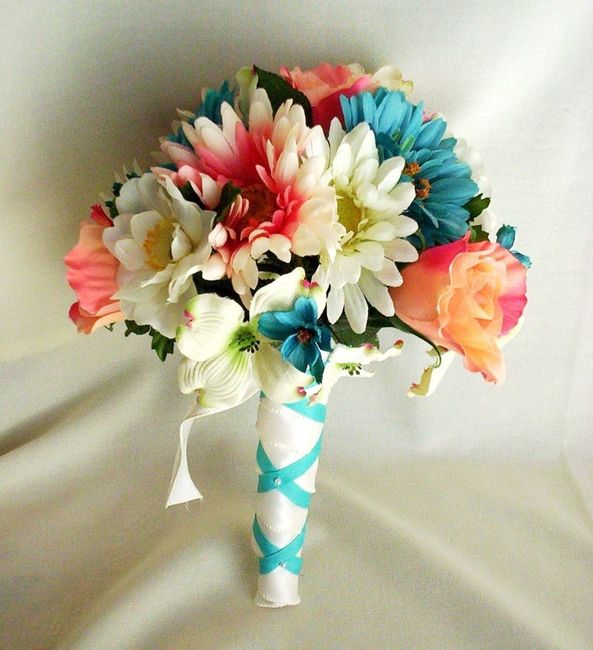 I need Beach wedding help!