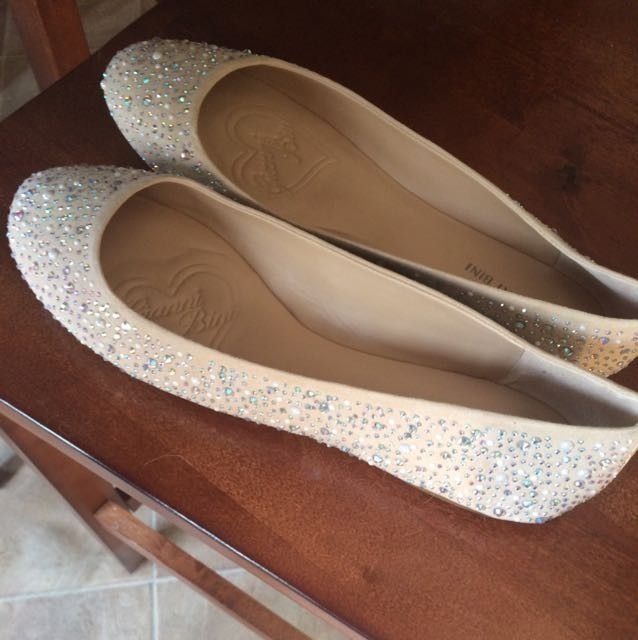 Show me your wedding shoes!