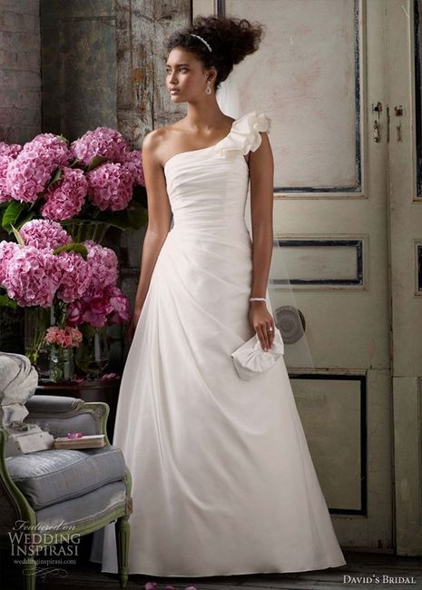 Show me your bridesmaid dresses with your wedding dress!