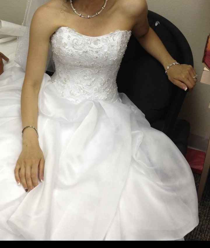 Second Hand Wedding Dress - 1