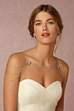  Dressing up a ball gown? - 1