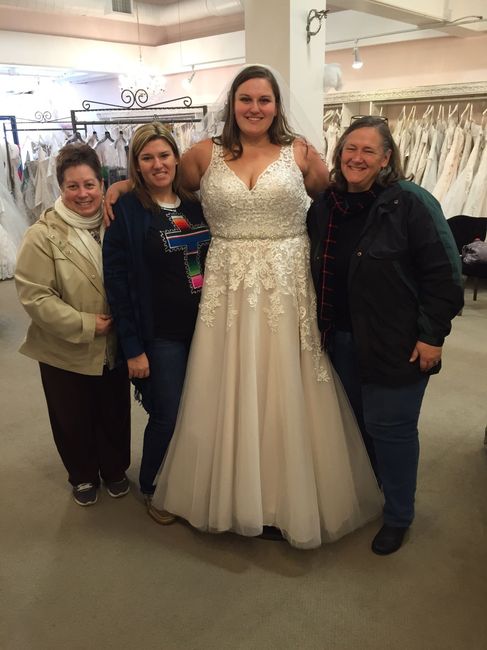Show off those dresses!!!