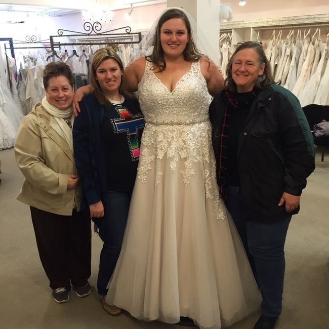 Plus Size Brides , share your dress !