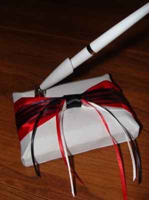 Anybody DIY Your Guestbook?