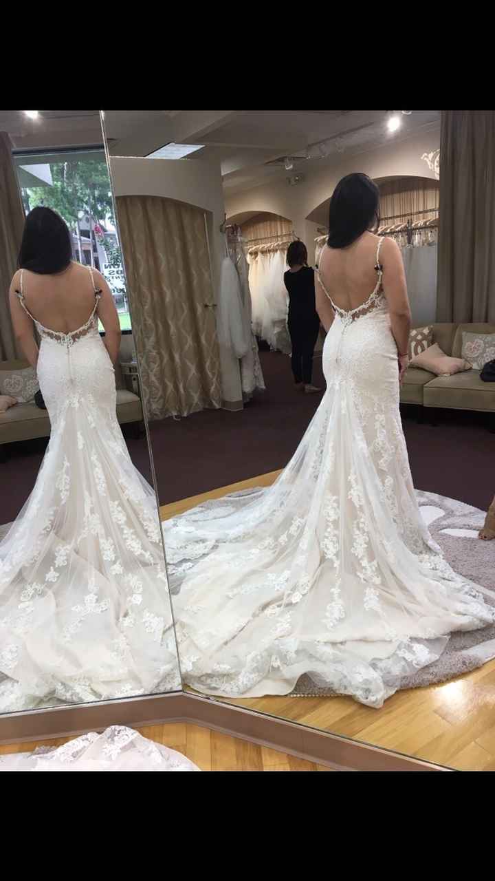 Let me see your DRESS!