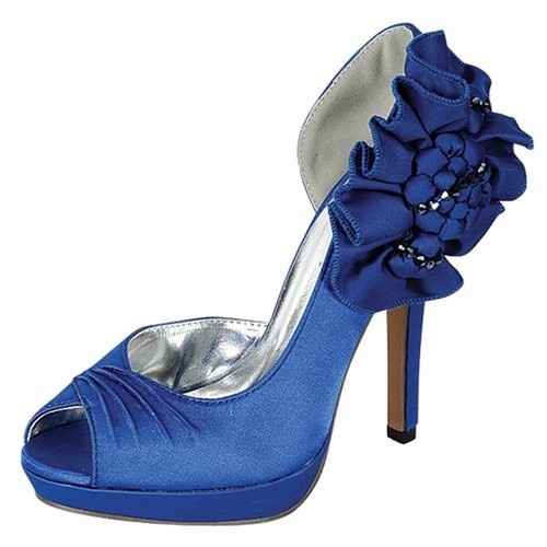 Show me your shoes.. Please!