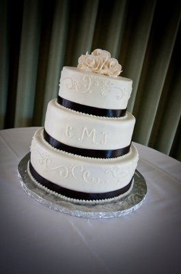 The cake..