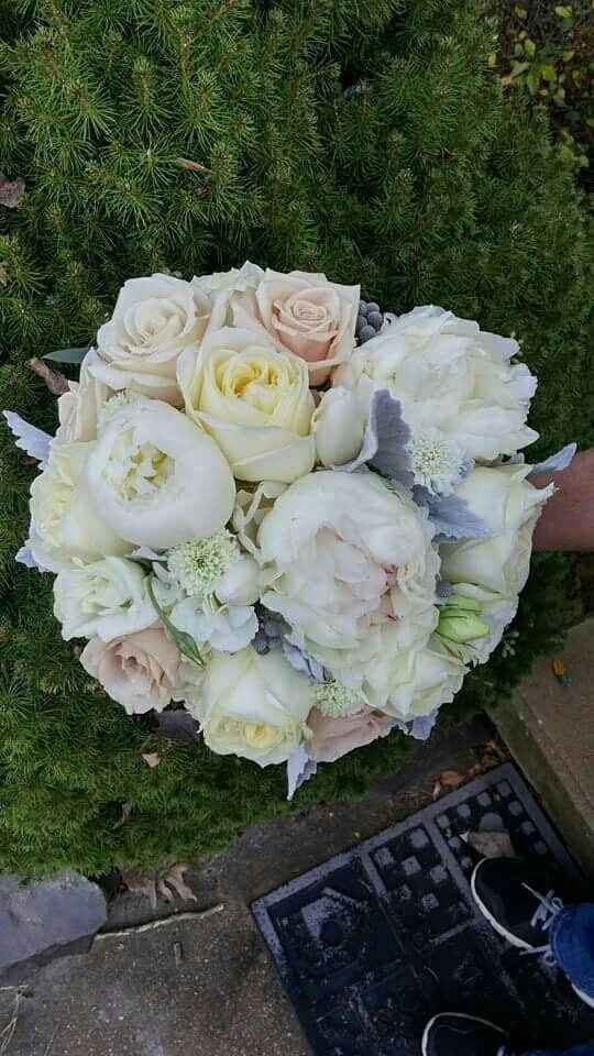 Show you mine, show me yours? ;) found my boquet!!