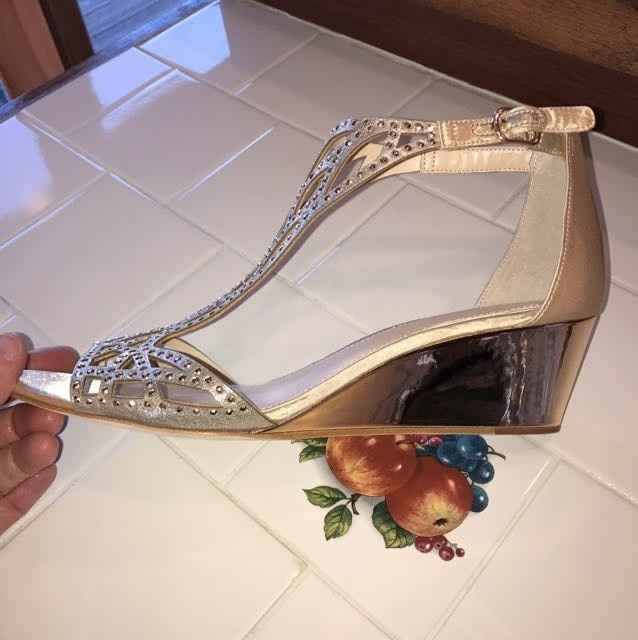 **BRIDAL SHOES**