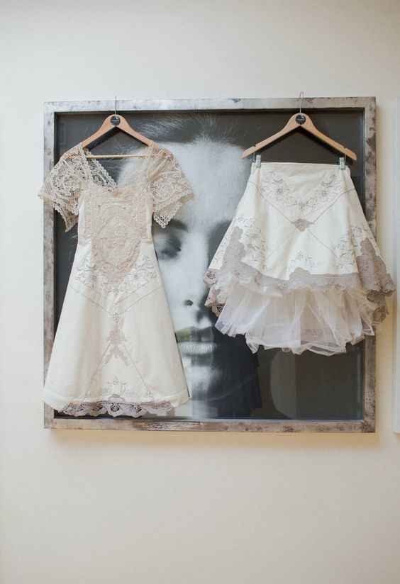 Hanger for 2 piece dress