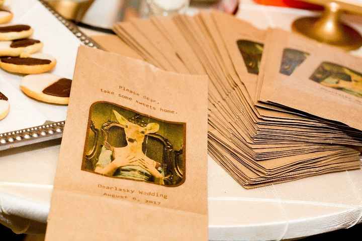 Take home bags for dessert