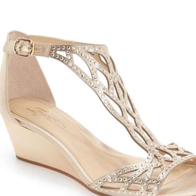 Flats or heels????? - 1