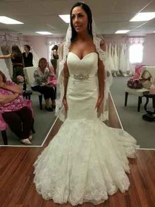 HELP!!! i cant decide on a dress~!!!!