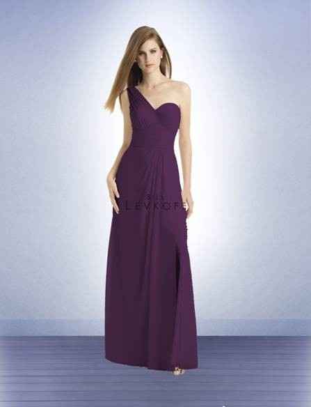 help! bridesmaid dress's - but jewelry????