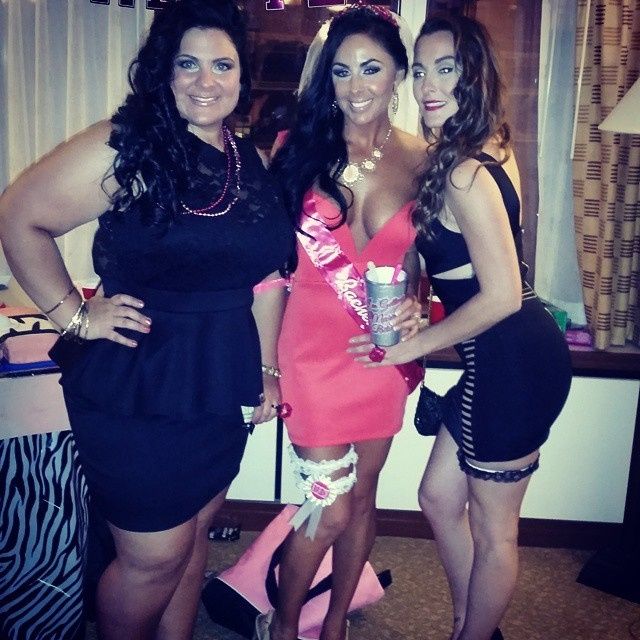 Bachelorette pics!!!