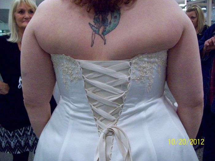 show me your Wedding dresses!!!!