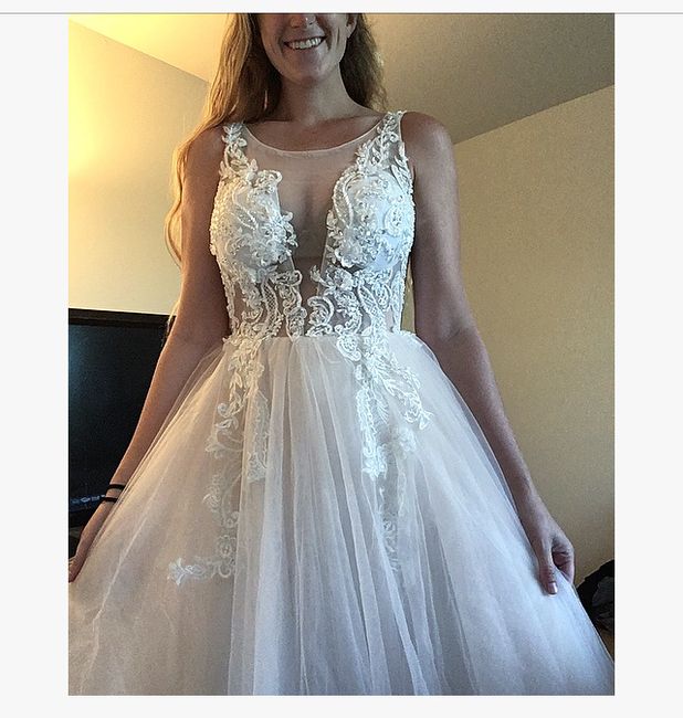 Let's see those dresses. 8