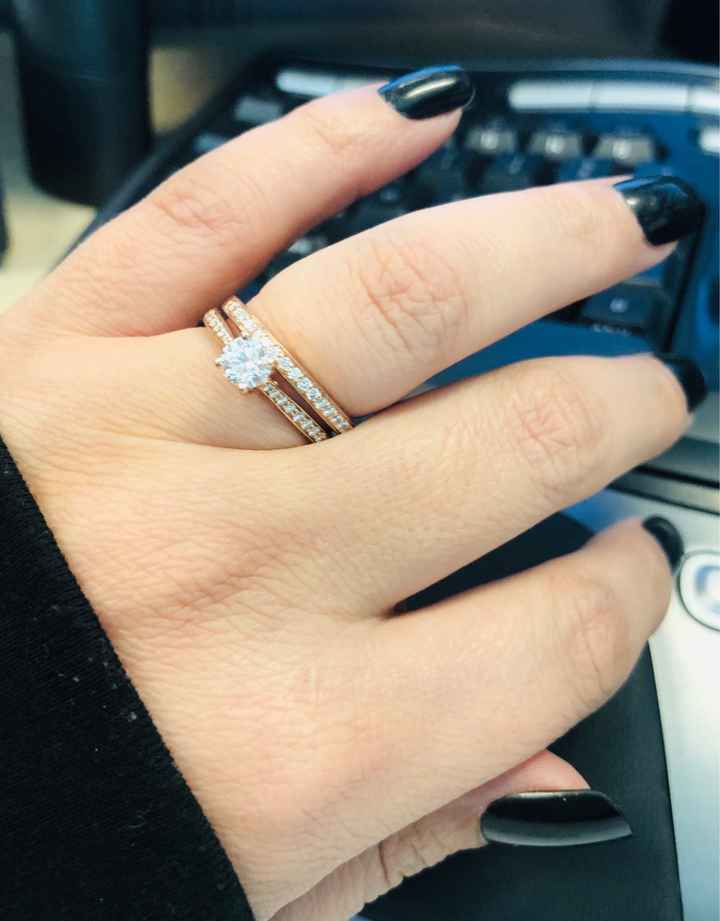 Who has a rose gold ring? - 1