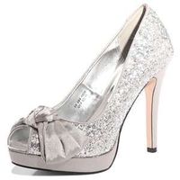 9 days and still no shoes!