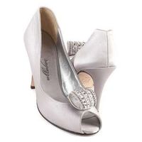 9 days and still no shoes!