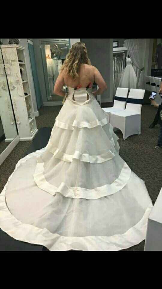 TGIF.....show me your pretty dresses! :+)