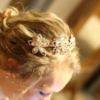 Help finding rose gold accessories for bridesmaids ?