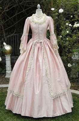 Colored wedding dress?