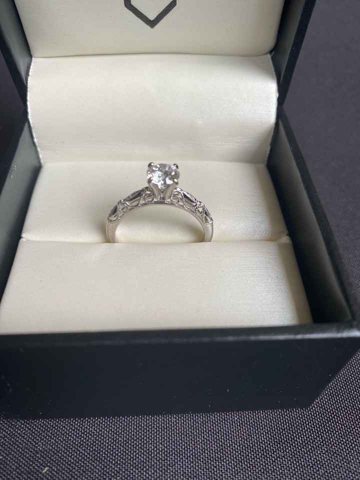 Brides of 2022! Show us your ring! - 1