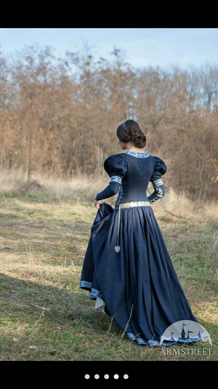 Who wants to share their gorgeous dress photos with me? - 2