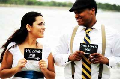 Just got my engagement photos!! *pics*