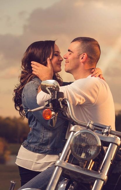 Engagement Photos& Intro