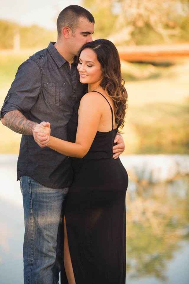 Engagement Photos& Intro