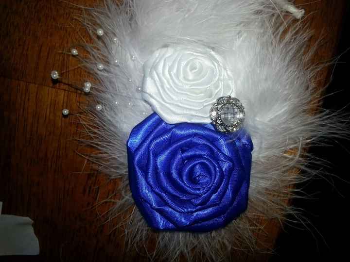 Flower girl hair clip *PIC