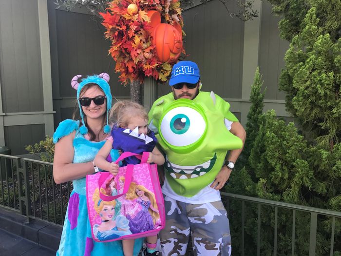 Show us your Halloween costumes with Fs! - 1