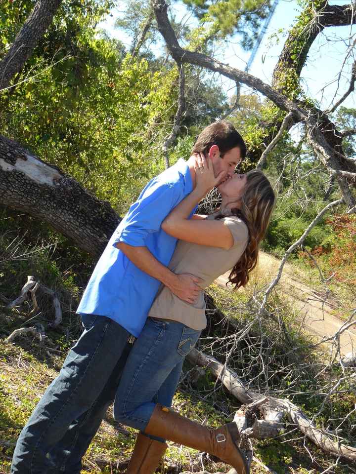 Let me see your favorite photo of you & your Valentine!