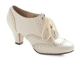 Height difference between you and FH, flats or heals?