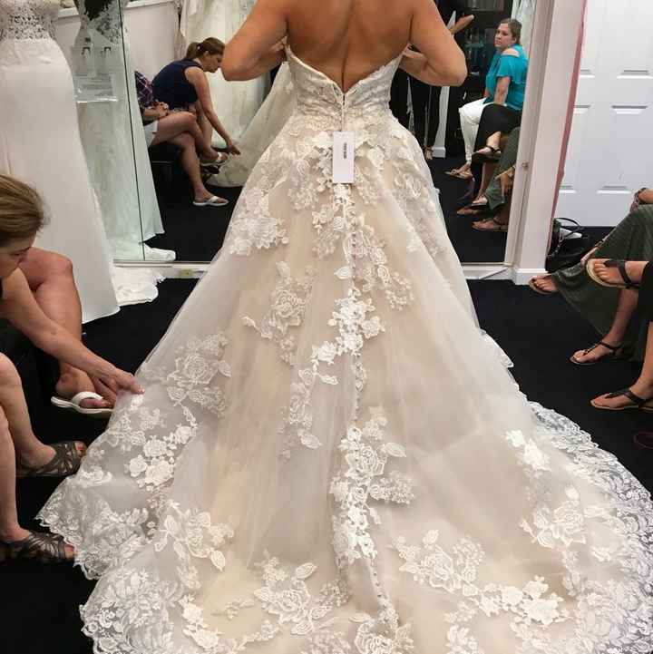 Bustle bride outlet