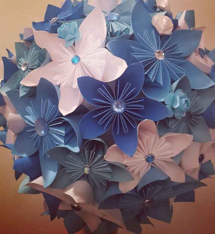 Paper flower bouquet - 1