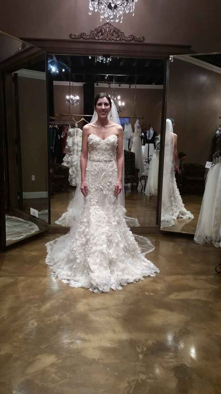 Lemme see some Dresses!