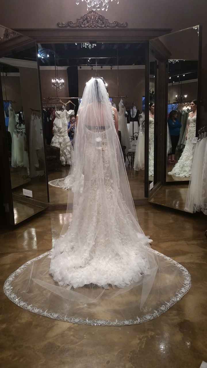 Lemme see some Dresses!