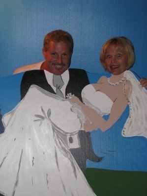 bride/groom character head cut out thing