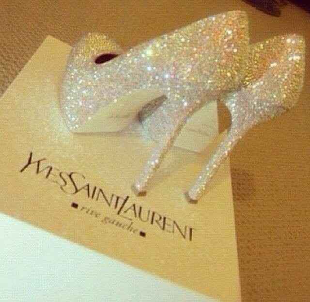 Would love to see everyone's bridal shoes?