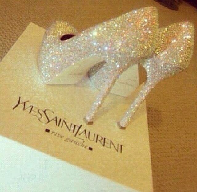 Would love to see everyone's bridal shoes?