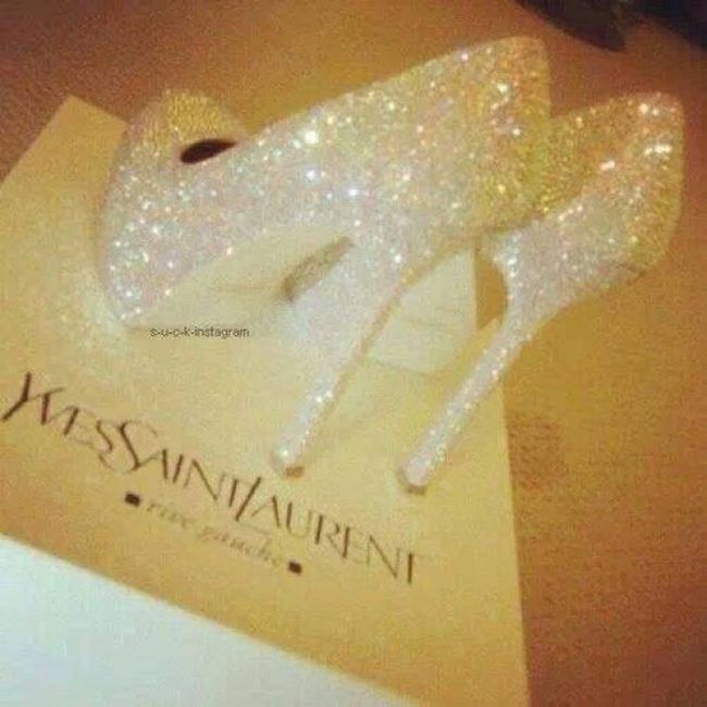 Let me see your shoes!