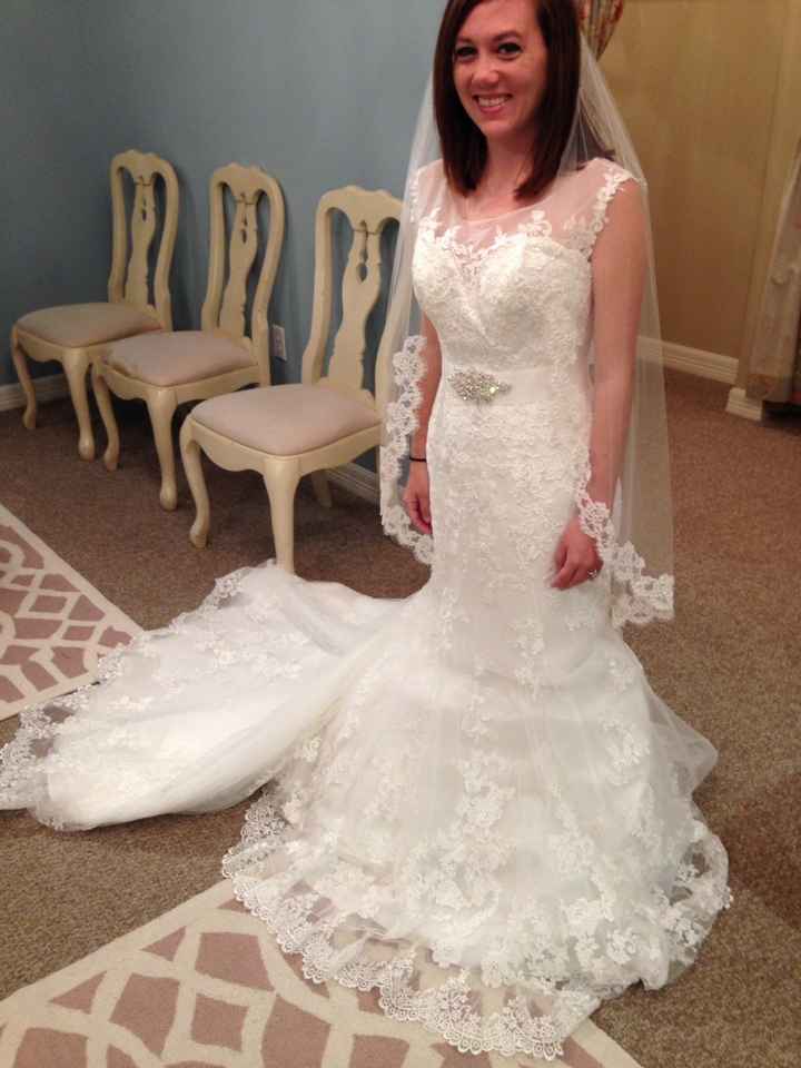 Share your non strapless dress please :)