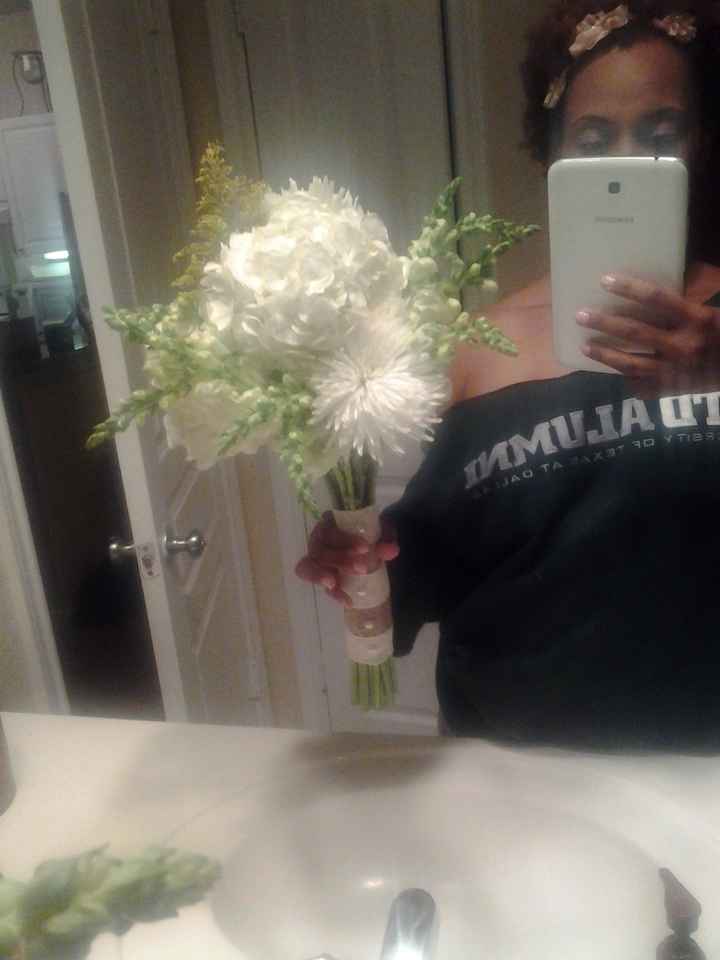 Is your bouquet neutral/ivory or bolder colors? Show me!