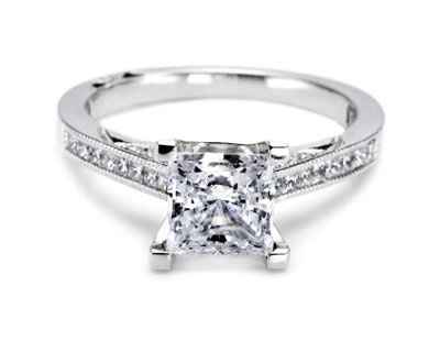 ok so I know a post like this was done not to long ago...but since we have some newbies..E-RINGS! lo