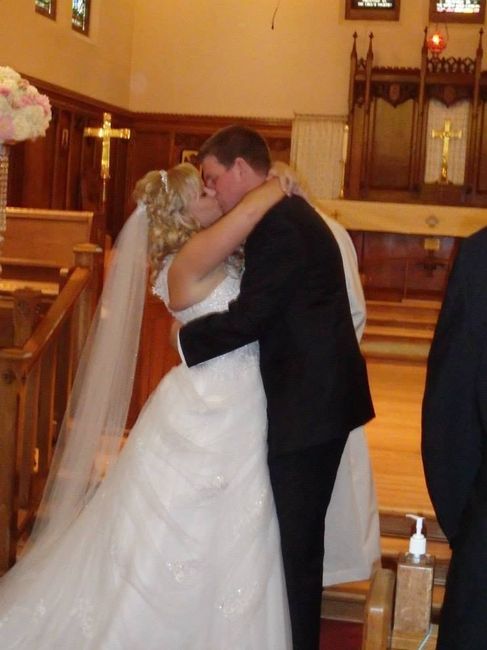 BACK AND MARRIED! (non-pro pics)