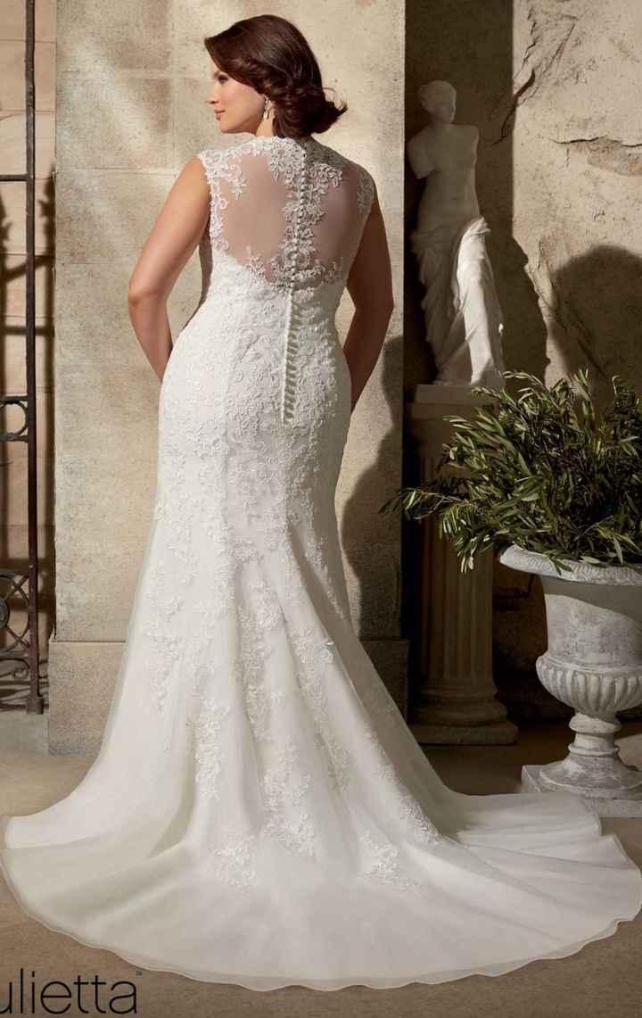 Let's see your lace wedding dresses!