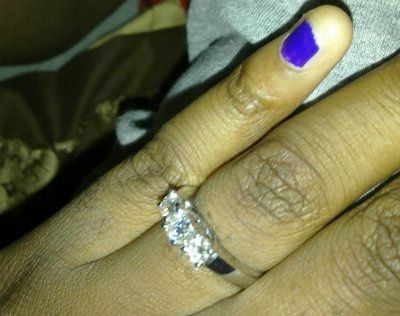 Alright ladies! Let's see those gorgeous rings...